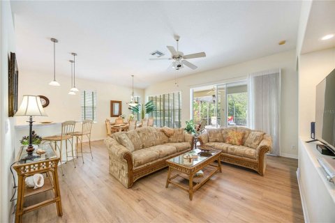 House in Bradenton, Florida 2 bedrooms, 138.61 sq.m. № 1744382 - photo 11