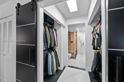 Copropriété à vendre à Plantation, Floride: 2 chambres, 77.48 m2 № 1963946 - photo 15