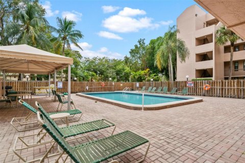 Copropriété à vendre à Plantation, Floride: 2 chambres, 77.48 m2 № 1963946 - photo 23