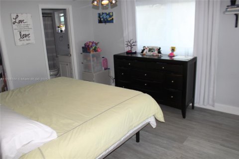 House in Cooper City, Florida 5 bedrooms, 167.41 sq.m. № 1731641 - photo 20