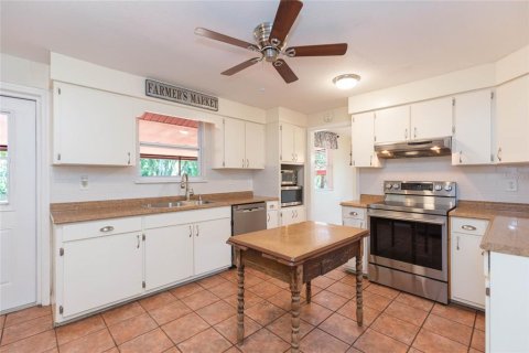 Casa en venta en Wesley Chapel, Florida, 3 dormitorios, 150.5 m2 № 2291610 - foto 3