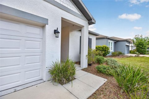 House in DeLand, Florida 4 bedrooms, 175.59 sq.m. № 2396276 - photo 4