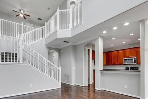 Adosado en alquiler en Orlando, Florida, 3 dormitorios, 183.76 m2 № 1910370 - foto 2