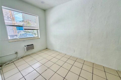 Снять в аренду квартиру в Холливуд, Флорида 1 спальня, 41.81м2, № 1955138 - фото 4