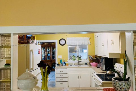 House in Lakeland, Florida 2 bedrooms № 1762453 - photo 5