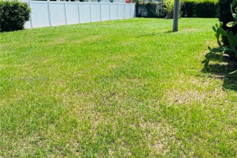 House in Lakeland, Florida 2 bedrooms № 1762453 - photo 7