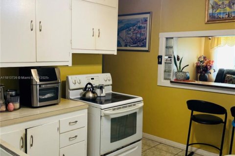 House in Lakeland, Florida 2 bedrooms № 1762453 - photo 6