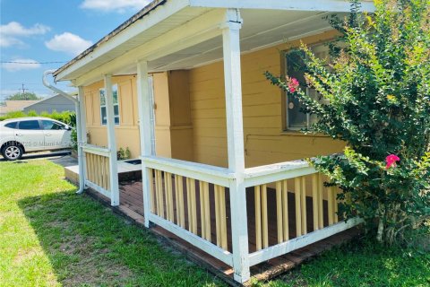 House in Lakeland, Florida 2 bedrooms № 1762453 - photo 14