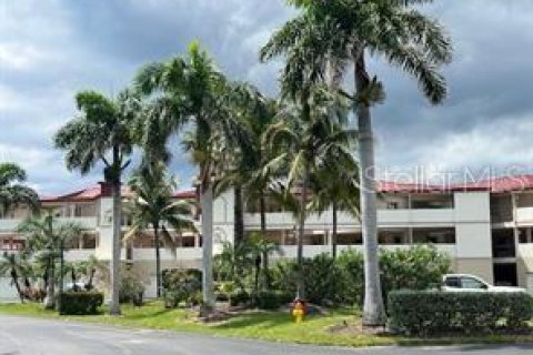 Condo in Punta Gorda, Florida, 3 bedrooms № 2214995