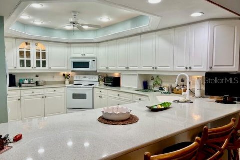 Copropriété à vendre à Punta Gorda, Floride: 3 chambres, 192.21 m2 № 2214995 - photo 9