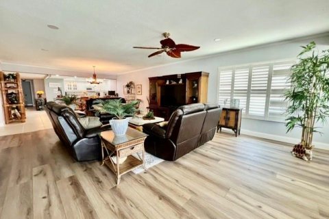 Copropriété à vendre à Punta Gorda, Floride: 3 chambres, 192.21 m2 № 2214995 - photo 17