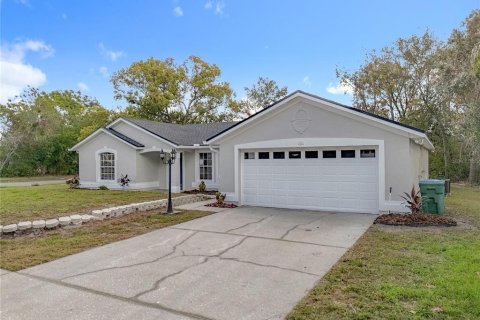 House in Longwood, Florida 3 bedrooms, 169.08 sq.m. № 2280709 - photo 10