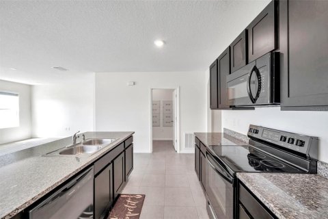 House in Wesley Chapel, Florida 4 bedrooms, 164.16 sq.m. № 1810486 - photo 27