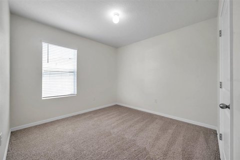 House in Wesley Chapel, Florida 4 bedrooms, 164.16 sq.m. № 1810486 - photo 13
