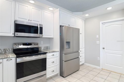 House in Spring Hill, Florida 3 bedrooms, 216.28 sq.m. № 1909671 - photo 30