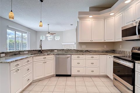 House in Spring Hill, Florida 3 bedrooms, 216.28 sq.m. № 1909671 - photo 27
