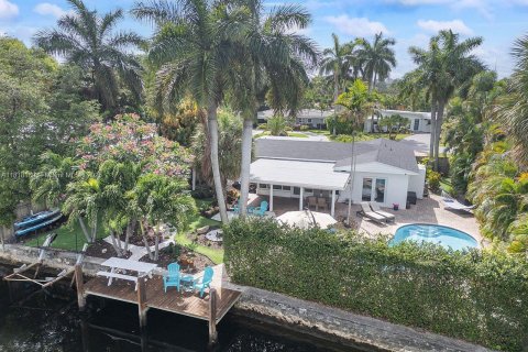 Casa en venta en Wilton Manors, Florida, 2 dormitorios, 133.78 m2 № 1775232 - foto 5