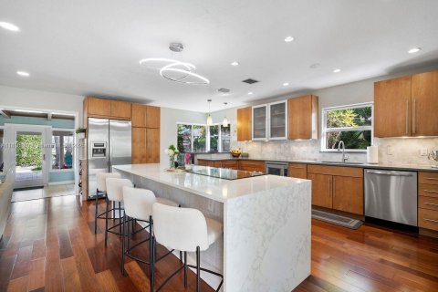 Casa en venta en Wilton Manors, Florida, 2 dormitorios, 133.78 m2 № 1775232 - foto 17