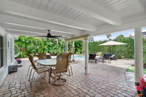 Casa en venta en Wilton Manors, Florida, 2 dormitorios, 133.78 m2 № 1775232 - foto 13