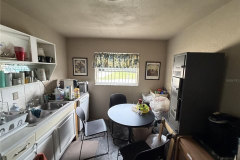 Propiedad comercial en venta en Seminole, Florida, 963.95 m2 № 2421720 - foto 16