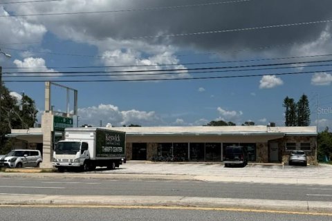 Propiedad comercial en venta en Seminole, Florida, 963.95 m2 № 2421720 - foto 2