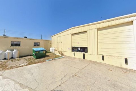 Propiedad comercial en venta en Seminole, Florida, 963.95 m2 № 2421720 - foto 7