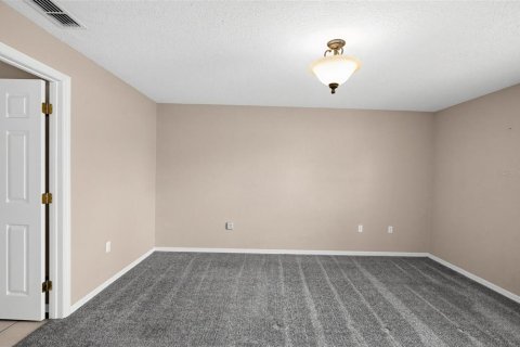 House in Lakeland, Florida 3 bedrooms, 172.71 sq.m. № 2348036 - photo 17