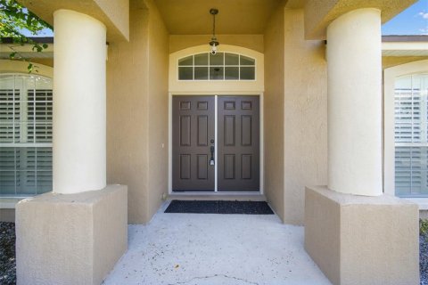 House in Lakeland, Florida 3 bedrooms, 172.71 sq.m. № 2348036 - photo 3