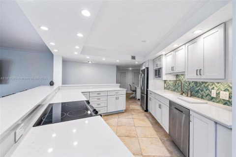 Copropriété à vendre à Riviera Beach, Floride: 2 chambres, 141.21 m2 № 1974289 - photo 9