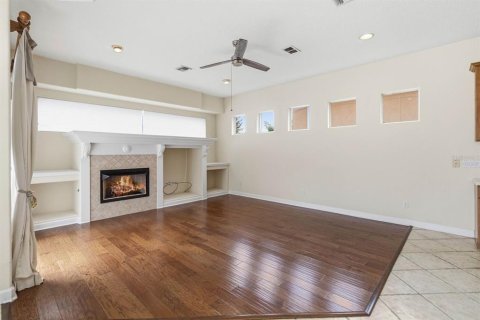 House in Orlando, Florida 5 bedrooms, 288.65 sq.m. № 2217637 - photo 16