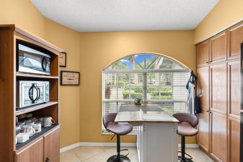 Touwnhouse à vendre à Clearwater, Floride: 3 chambres, 144.09 m2 № 2330278 - photo 8