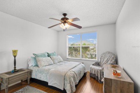 Touwnhouse à vendre à Clearwater, Floride: 3 chambres, 144.09 m2 № 2330278 - photo 5