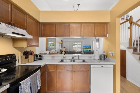 Touwnhouse à vendre à Clearwater, Floride: 3 chambres, 144.09 m2 № 2330278 - photo 4