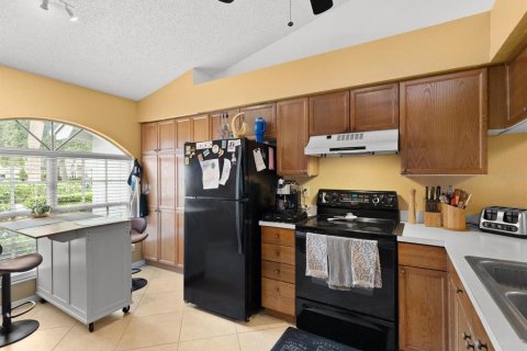 Touwnhouse à vendre à Clearwater, Floride: 3 chambres, 144.09 m2 № 2330278 - photo 7