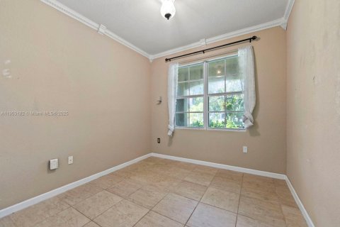 Villa ou maison à vendre à Homestead, Floride: 4 chambres, 181.07 m2 № 1954289 - photo 25