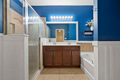 Villa ou maison à vendre à Homestead, Floride: 4 chambres, 181.07 m2 № 1954289 - photo 18