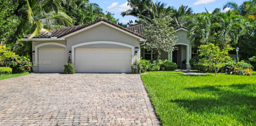 Villa ou maison à Homestead, Floride 4 chambres, 181.07 m2 № 1954289