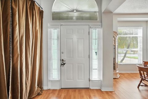 House in Daytona Beach, Florida 3 bedrooms, 180.97 sq.m. № 1899981 - photo 6