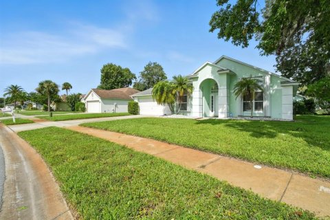 House in Daytona Beach, Florida 3 bedrooms, 180.97 sq.m. № 1899981 - photo 30