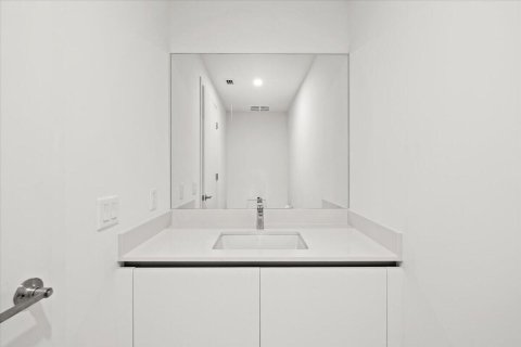 Condominio en venta en Pompano Beach, Florida, 1 dormitorio, 100.15 m2 № 2244502 - foto 8