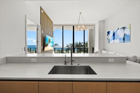 Condominio en venta en Pompano Beach, Florida, 1 dormitorio, 100.15 m2 № 2244502 - foto 16