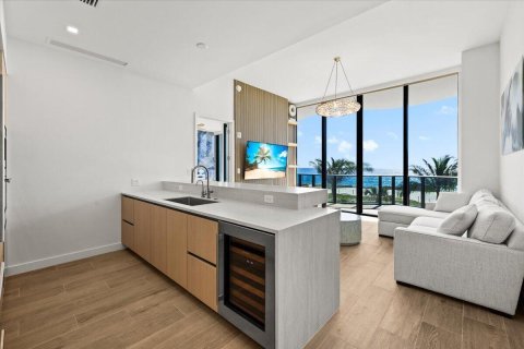 Condominio en venta en Pompano Beach, Florida, 1 dormitorio, 100.15 m2 № 2244502 - foto 11