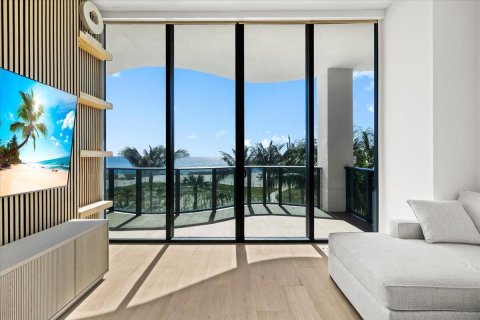 Condominio en venta en Pompano Beach, Florida, 1 dormitorio, 100.15 m2 № 2244502 - foto 2
