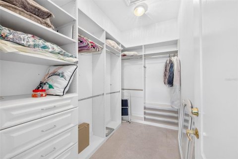 Купить виллу или дом в Энглвуд, Флорида 10 комнат, 128.67м2, № 2312412 - фото 14