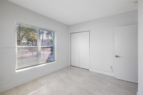 Купить виллу или дом в Майами, Флорида 3 спальни, 151.43м2, № 2052115 - фото 15