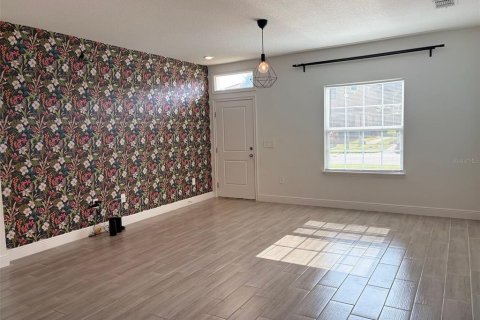 House in Poinciana, Florida 2 bedrooms, 98.1 sq.m. № 2277221 - photo 4