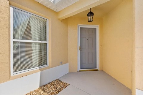 Casa en venta en The Villages, Florida, 2 dormitorios, 111.11 m2 № 1546946 - foto 4