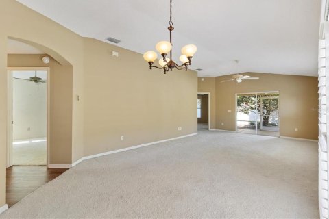 Casa en venta en The Villages, Florida, 2 dormitorios, 111.11 m2 № 1546946 - foto 11