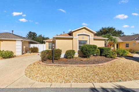 Casa en venta en The Villages, Florida, 2 dormitorios, 111.11 m2 № 1546946 - foto 3