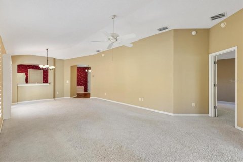 Casa en venta en The Villages, Florida, 2 dormitorios, 111.11 m2 № 1546946 - foto 12